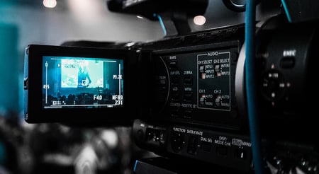 Tips til å bruke video før, under og etter arrangementet