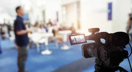 Lag en profesjonell hybridkonferanse med Proviso og Oslo Streamingsenter
